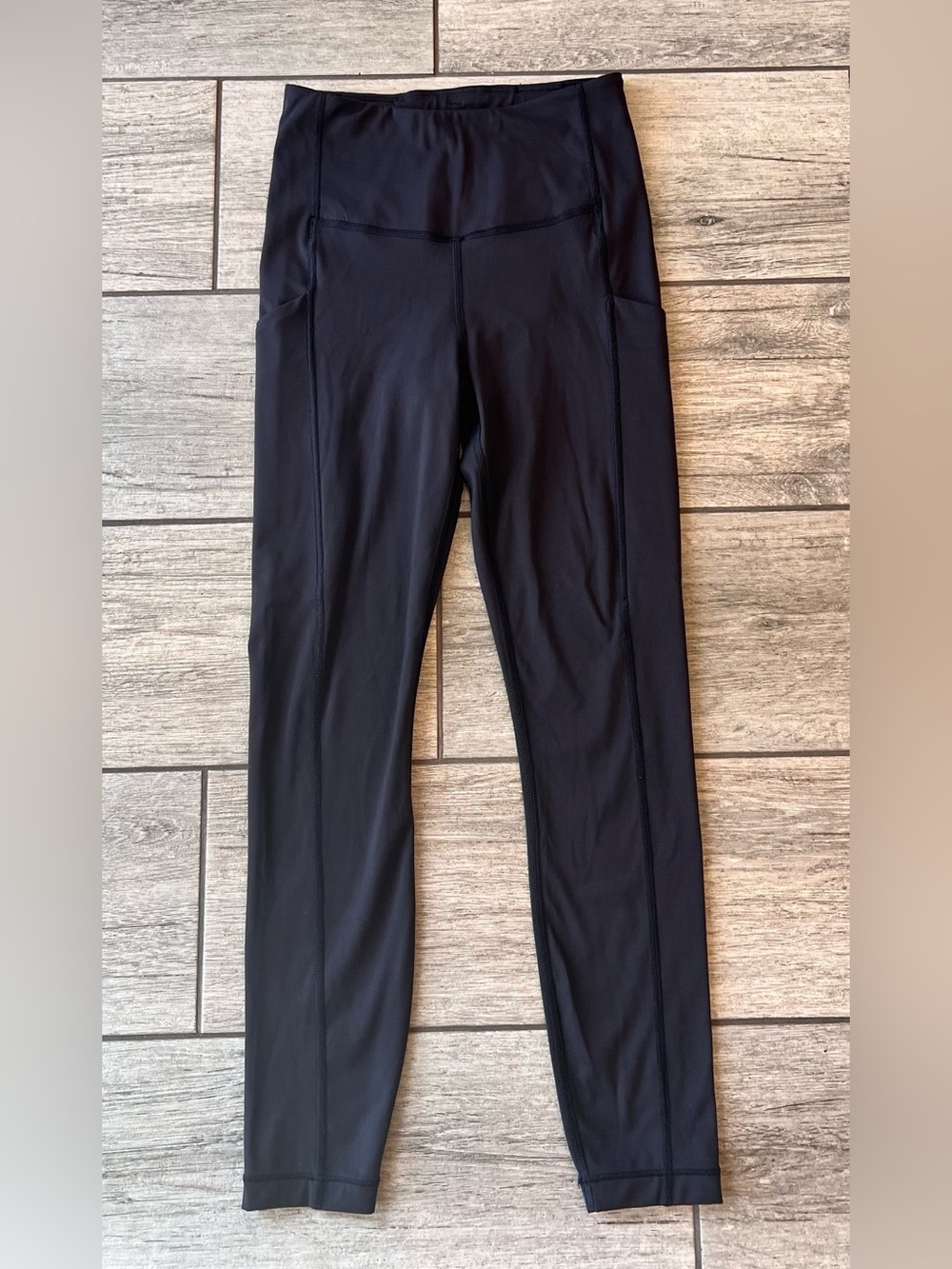 Athleta Women's Ultimate Stash Pocket 7/8 Tight Leggings Size XXS Black EUC - Picture 5 of 12